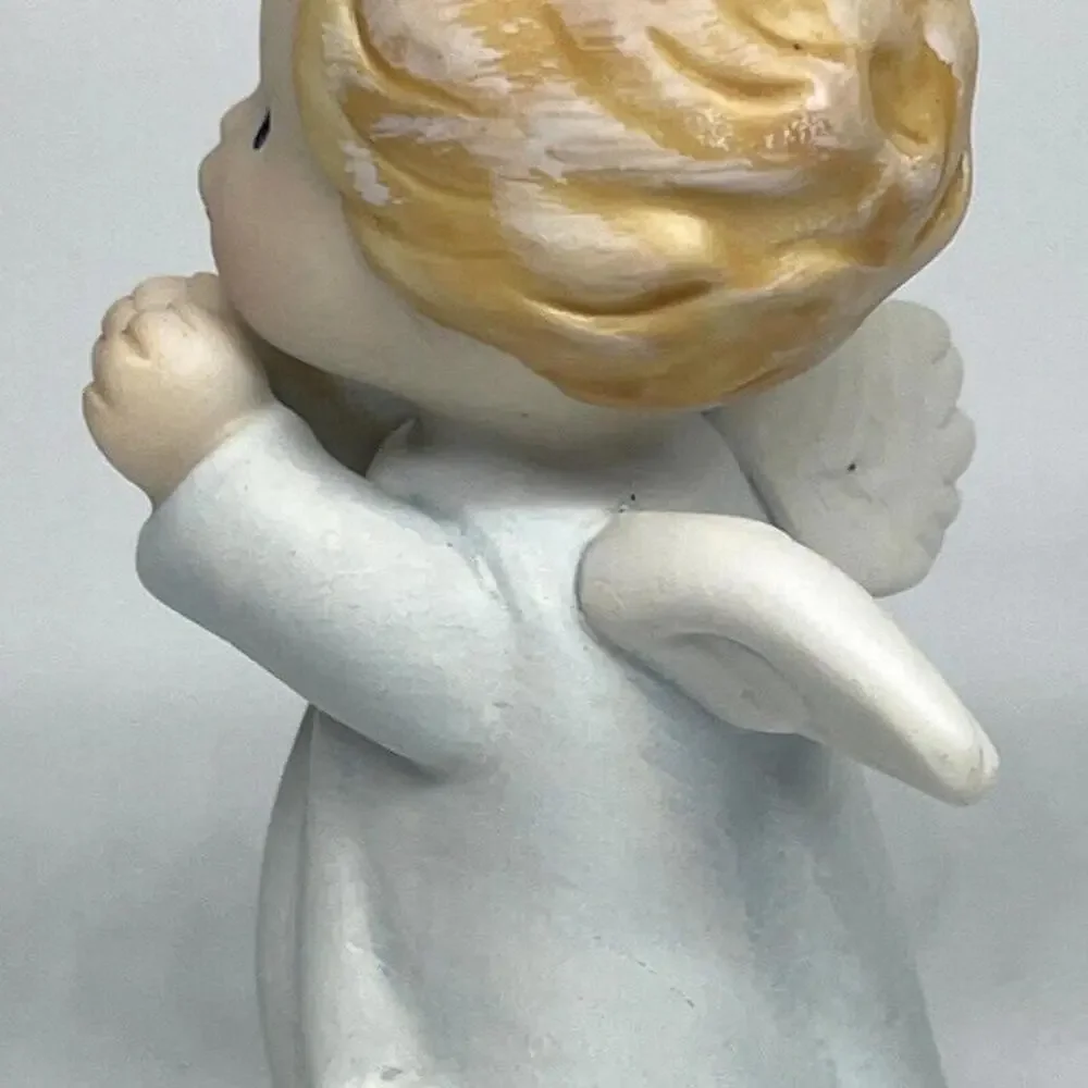Avon Heavenly Blessings Christmas Nativity Angel‎ Figurine Porcelain 1986 in Box